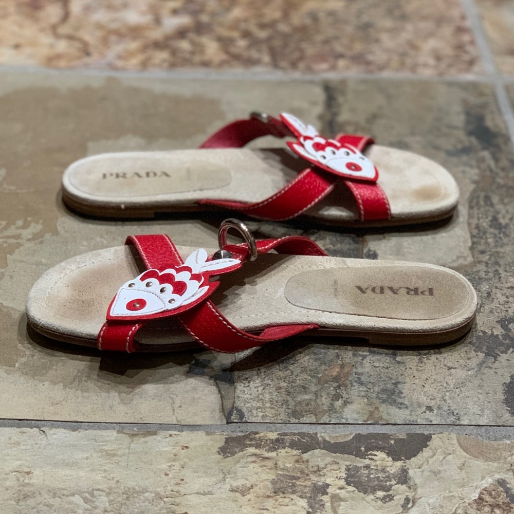 PRADA “Fish For Summer” Red and White Sandal - Picture 2 of 9